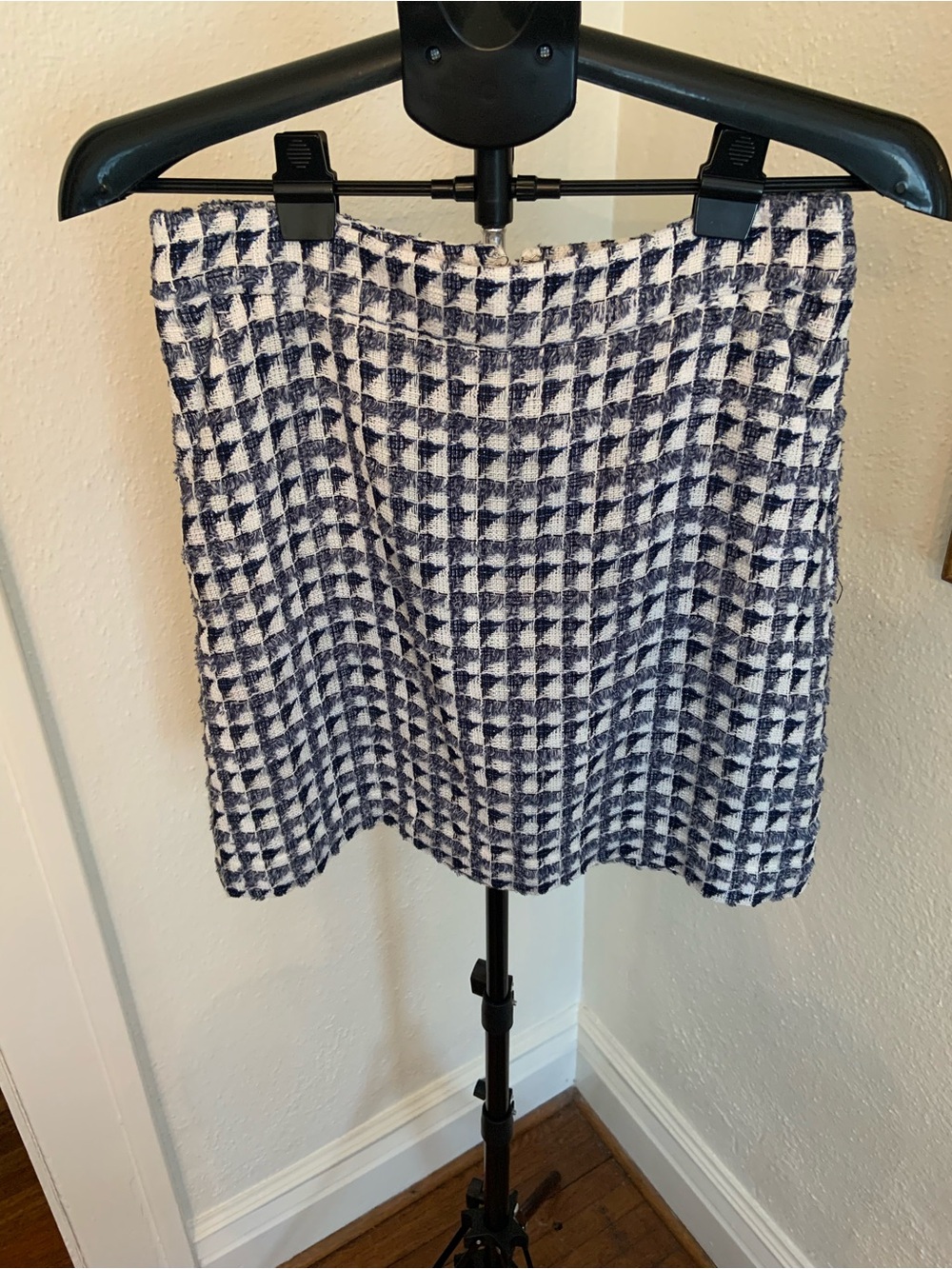 LOFT Navy and White Houndstooth Mini Skirt